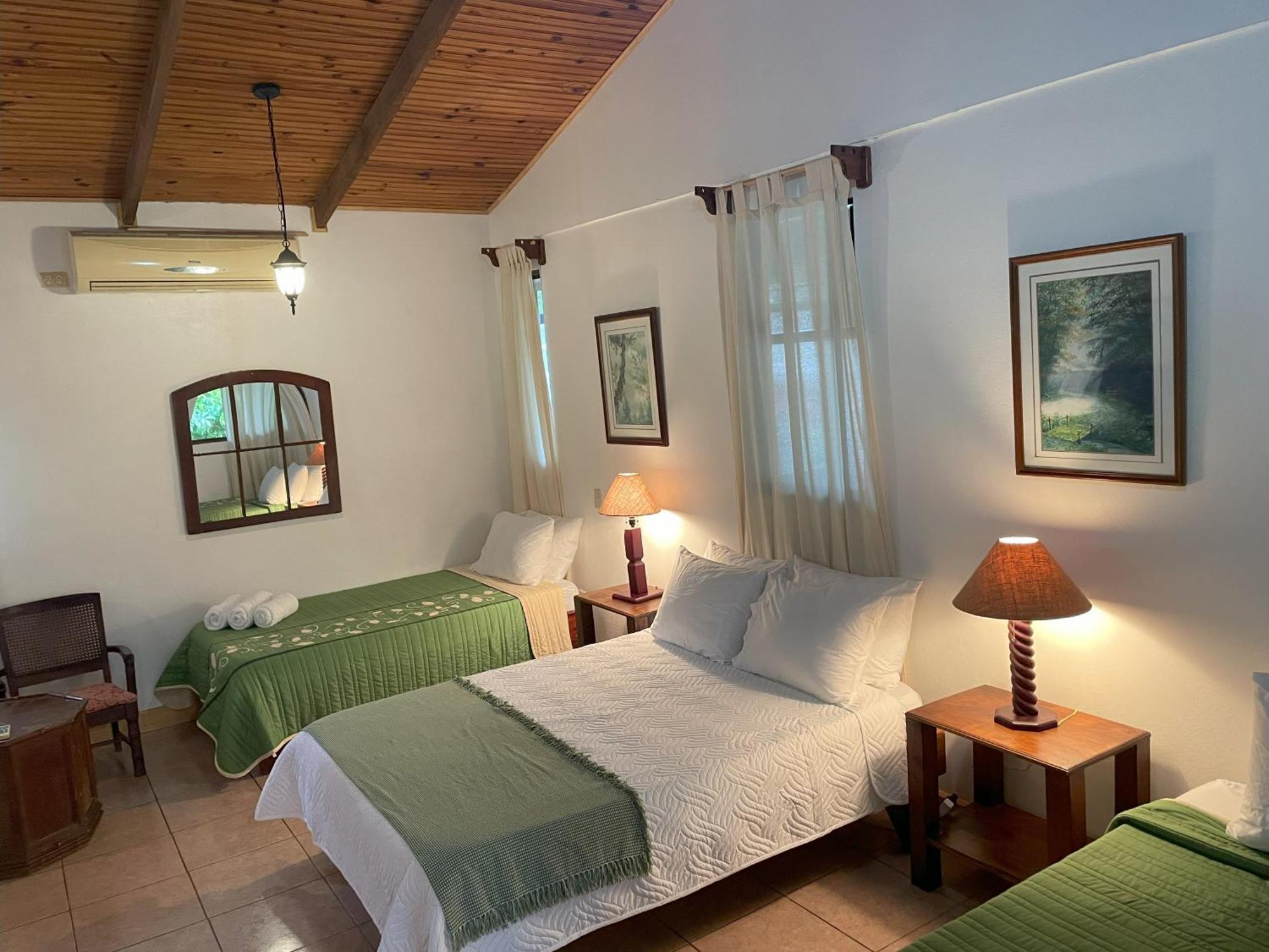 Kakao Lodge & Garden Rio Celeste Bijagua Exterior photo